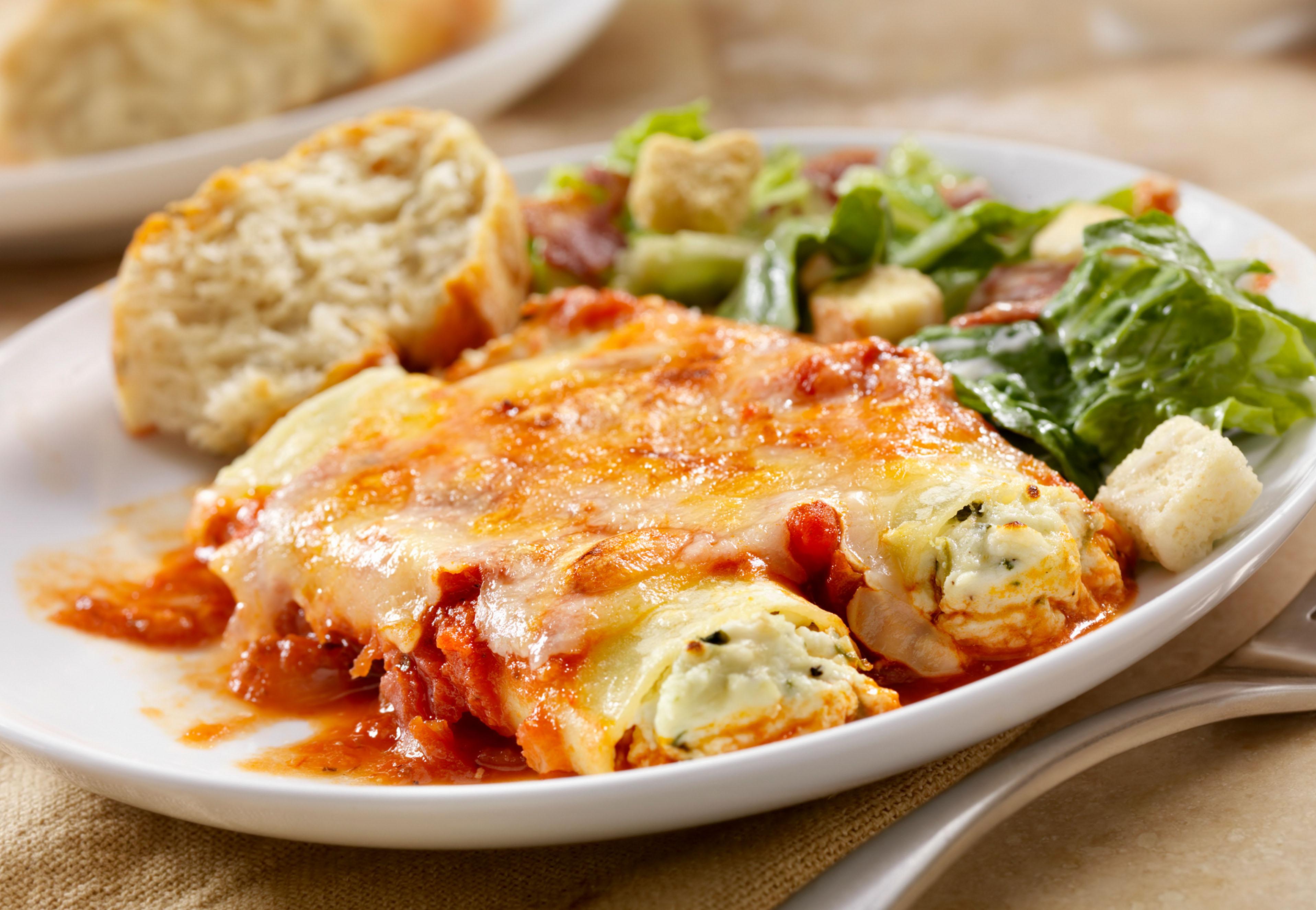 2.75oz Cheese Manicotti
