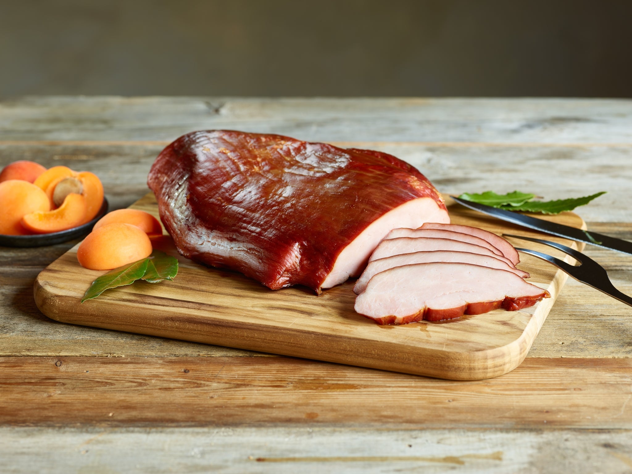 * Master Carve Applewood Smoked Ham