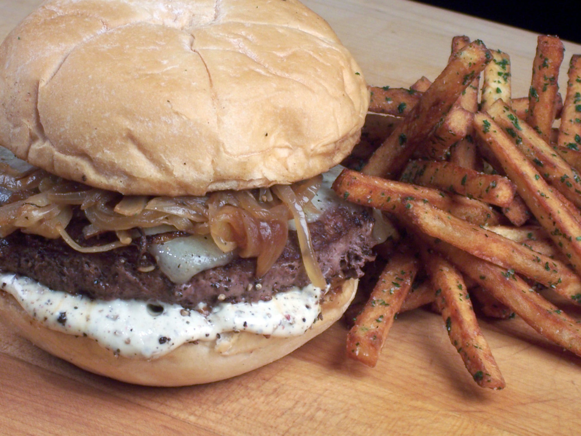 8oz Thick Cryovac Beef Burger 80-20