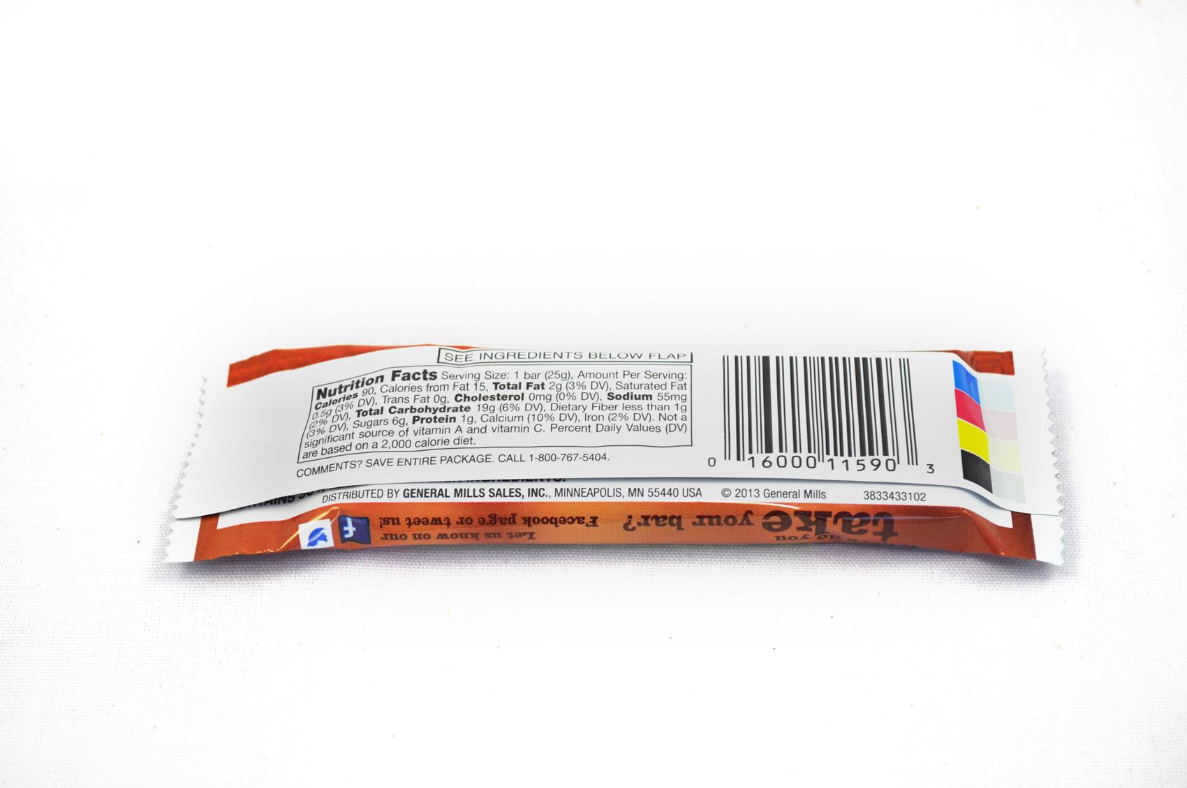 * Chewy Chocolate Chip Granola Bar