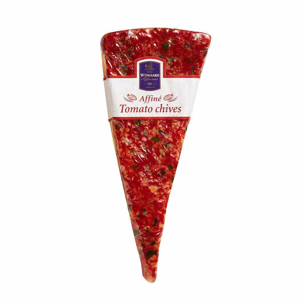 Sundried Tomato Gouda Wedge