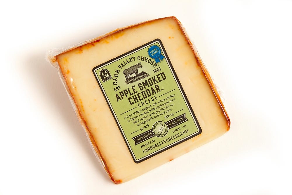 Smoked Apple Cheddar Wedge