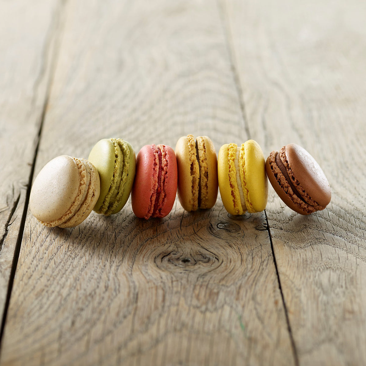 Macarons Rive Droite Assorted