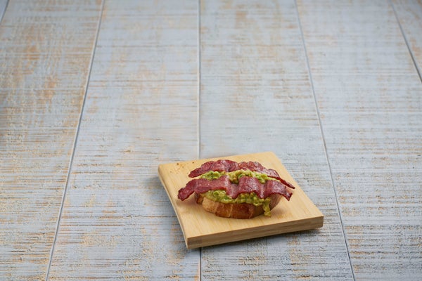 * Unsmoked Layout Turkey Bacon